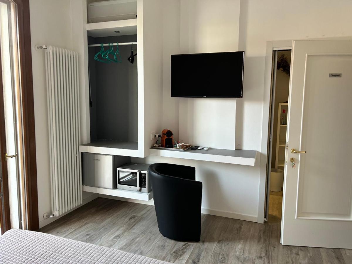 Relax & Emozioni Rooms Valeggio sul Mincio Exterior photo